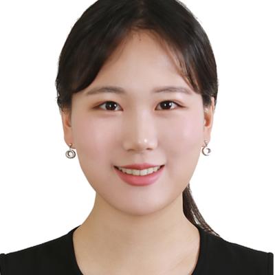 Jee Yun Park headshot
