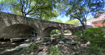 Image of bridge at Waller Creek