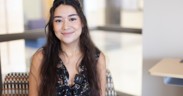 Eliana Herrera Headshot
