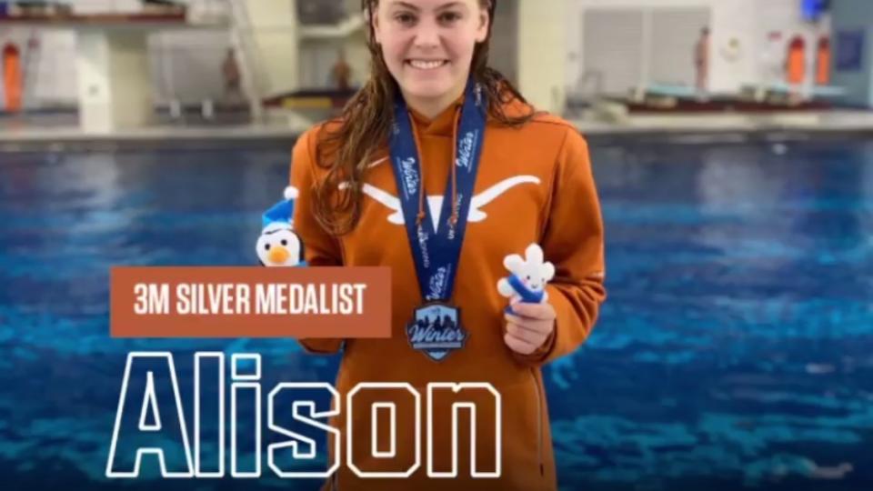 Alison Gibson with silver medal